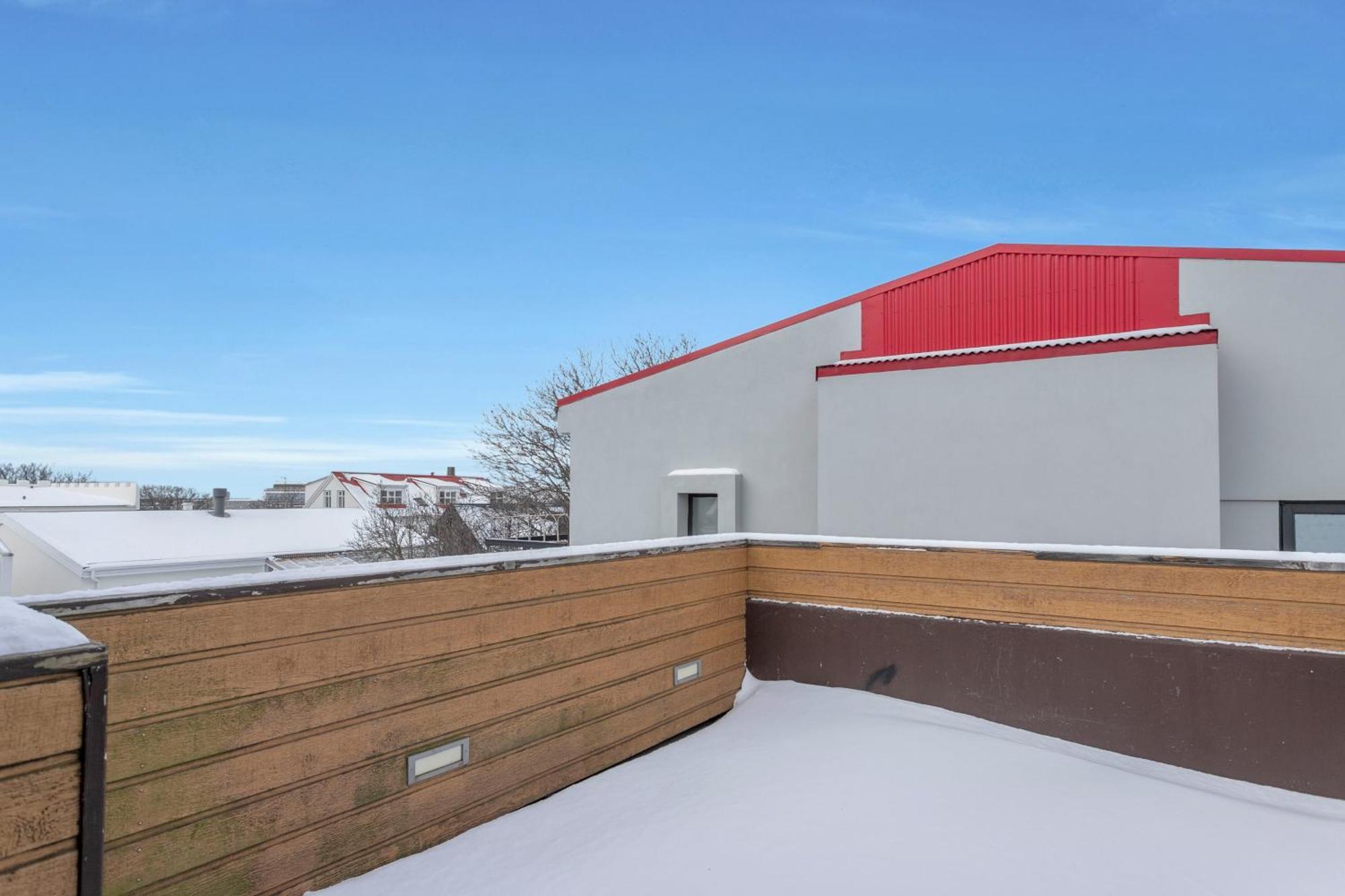 U16 By Stay In Iceland Reykjavik Exterior photo